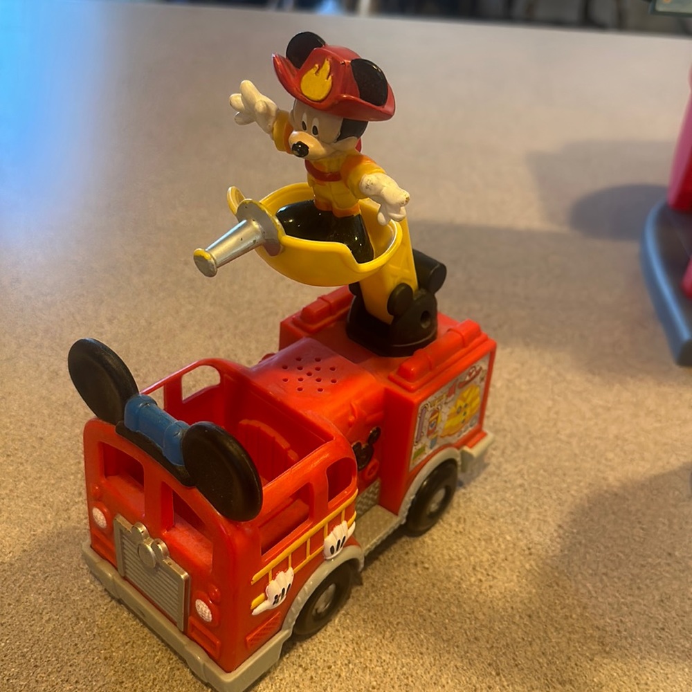 Mickey Mouse fire truck 🚒
